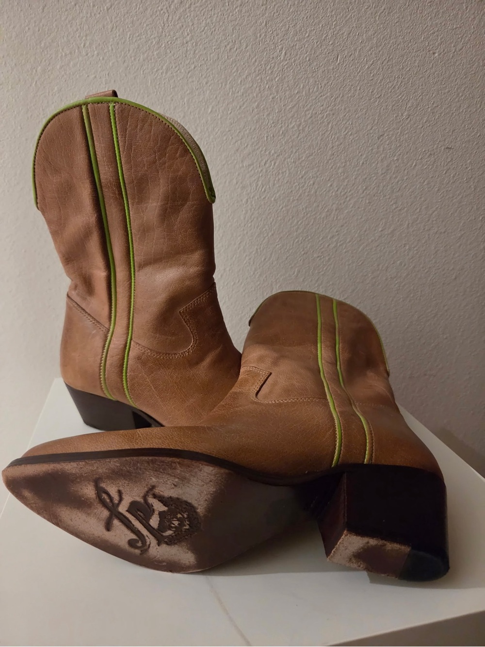 Women’s free people Western Boots with Green Trim 6.5 US